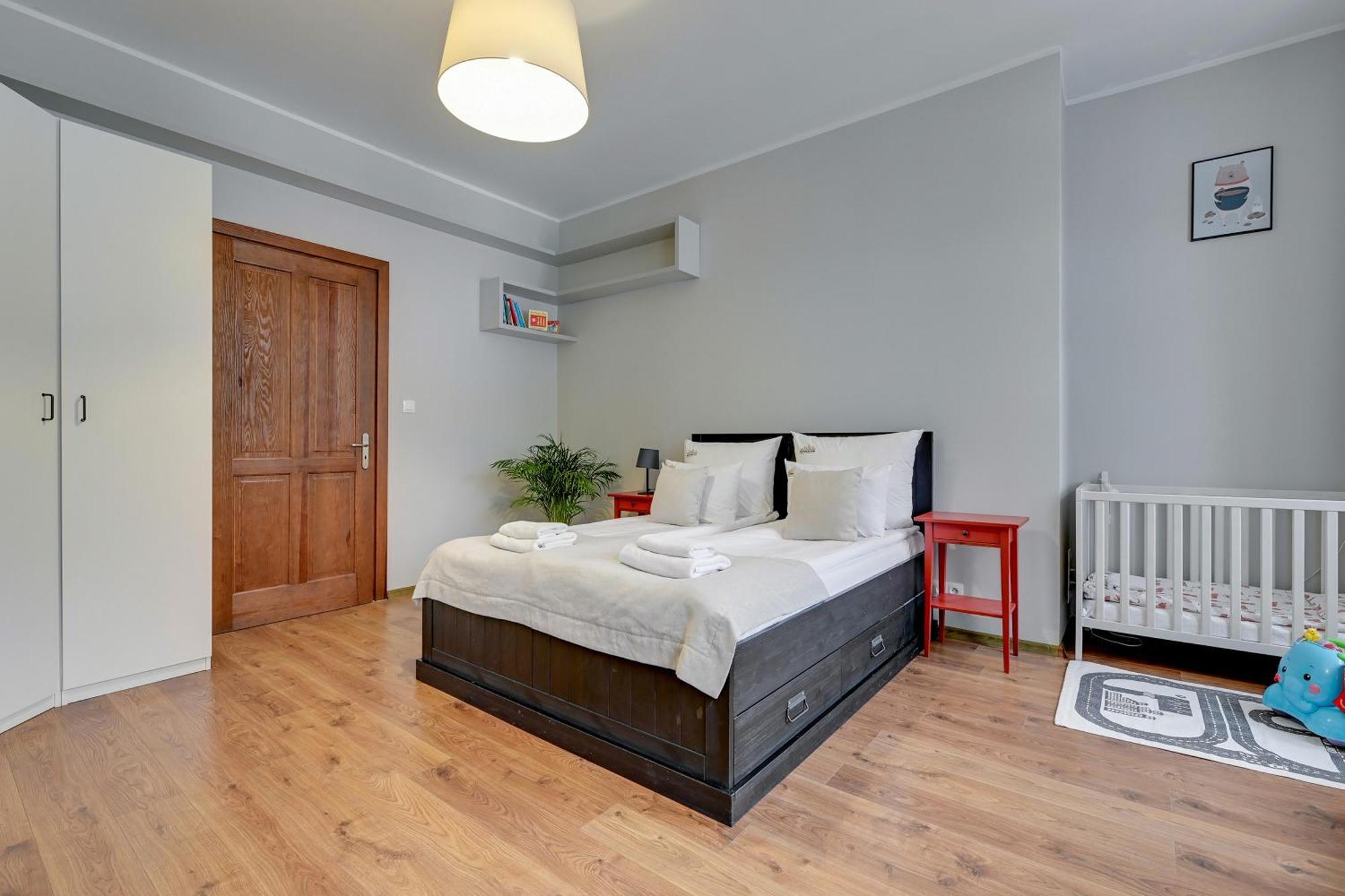 City Center, Art House & Family Stay By Downtown Apartments Gdansk Exterior foto